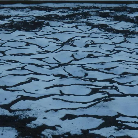 Modern Trifft Tradition *