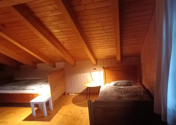 Modern Trifft Tradition